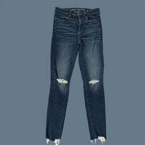 American Eagle Next Level Stretching super High Rise Jeggings size 4